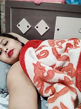 Webcam Model(SWETTANIYA) is live