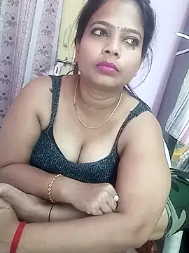 sexyy983616 (F milf) - New mobile