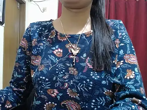 taisina (F teen) - remove saree