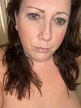 xsexycurvymilf (F milf) - play pussy