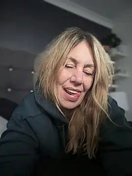 blondebitch2