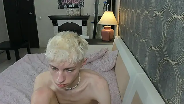 barbi_boyy (M twink) - cum show