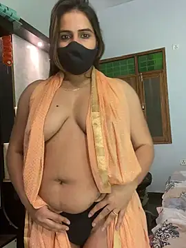 Webcam Model (Sexy_Madhuri_Bhabhi) is live