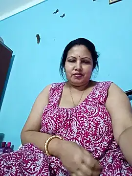 Webcam Model (MANISHA_JI37) is live