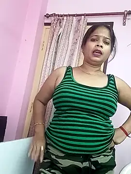 sexyy983616 (F milf) - New mobile