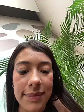 luciana_guerra (F young) - Fingering pussy at the mall CREAMPIE💦😸