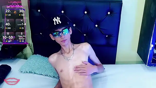 ttimy_x_boy (M twink) - naked