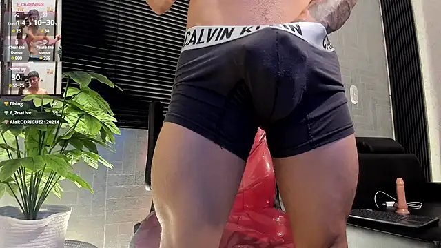 cristopher23_ (M young) - Sexy dance