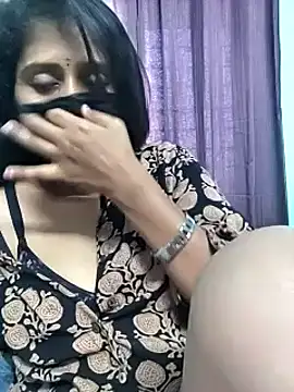 honeyboobstelugu (F milf) - Bra&panty show for 1 minute