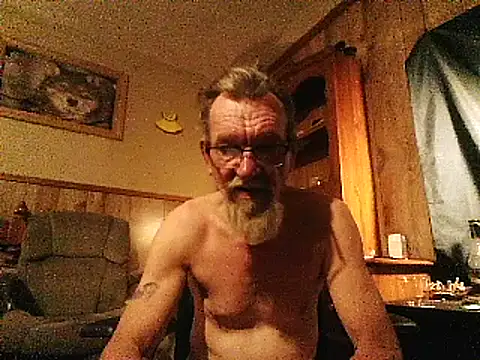 aldick68 (M mature) - to bring joy and happiness to all