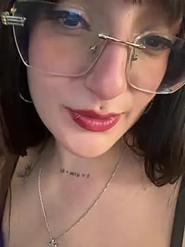 megan_lu2 (Ask my age) - You make my pussy so wet for you 🥵