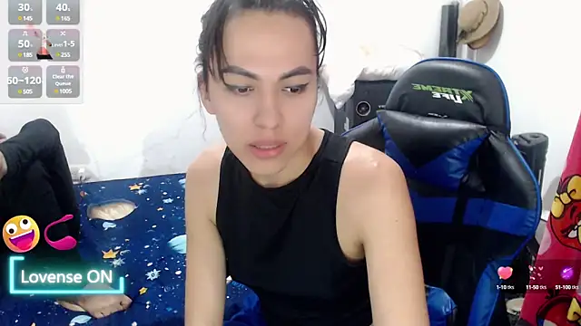 arianablue69 (Ask my age) - CUMSHOW O SQUIRT FROM HER COCK