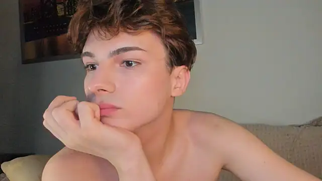 call_me_leo_ (M twink) - cum show