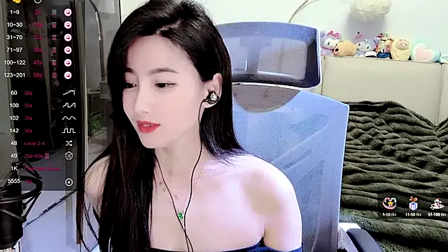 feifei-love from StripChat is Freechat