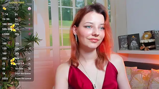 pretty_little_thing - Pretty_little_thing's free webcam - UK Sex Cams