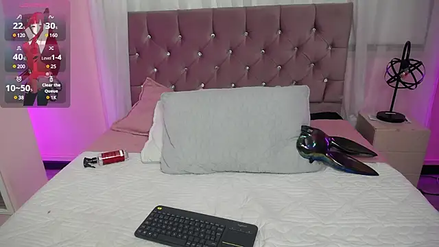 sweetxi_ - Sweetxi_'s free webcam - UK Sex Cams