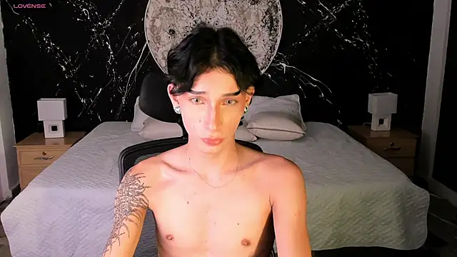 andywiilliams (M twink) - hot blowjob