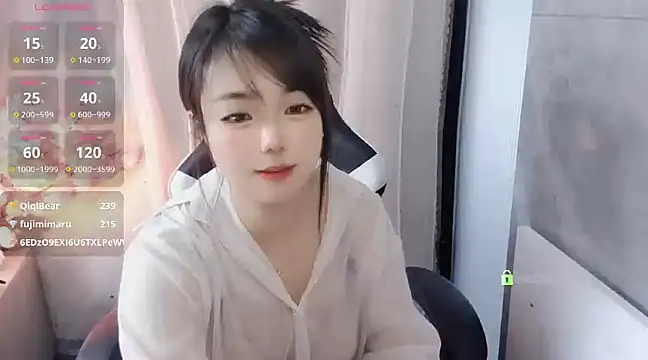 jingjing20 Live Webcam on Stripchat