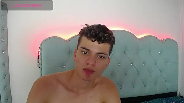 ryanbrownn_ - Ryanbrownn_'s free webcam - UK Sex Cams