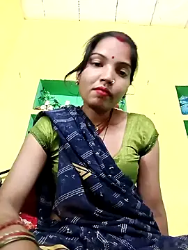 Bhuvi_Bedi Live Webcam on Stripchat