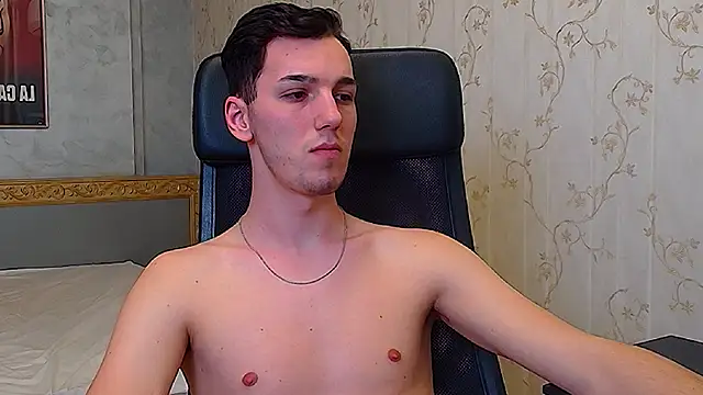 leoisaiah - LeoIsaiah's free webcam - UK Sex Cams