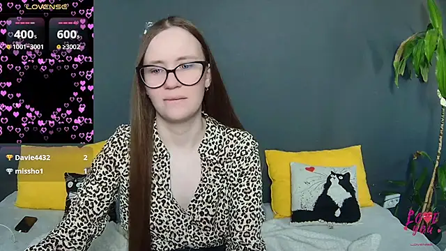 alexacharmy - AlexaCharmy's free webcam - UK Sex Cams