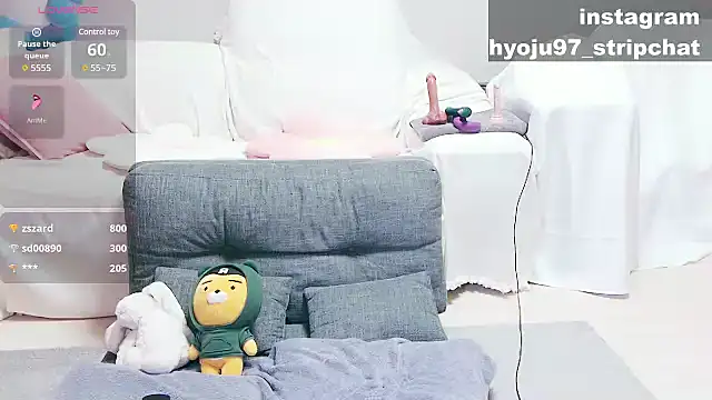 hyoju97's Stripchat show and profile