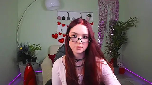 MystiMerlina on StripChat 