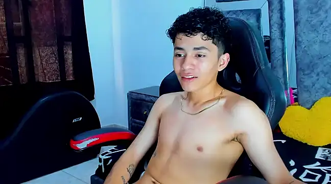 luka_white87 (M twink) - show dance sexy