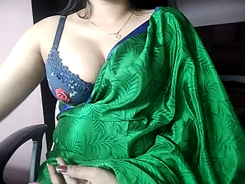 karishma (F young) - Pussy  show 🥰❤️💐