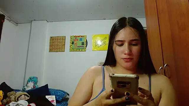 naomi_d (F young) - 50 squats