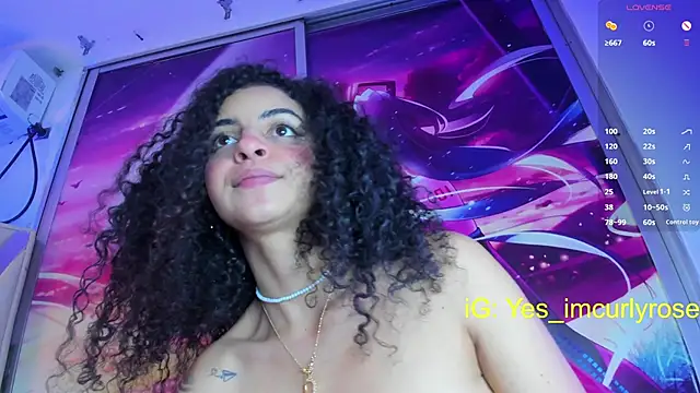 curlyrose__ - CurlyRose__'s free webcam - UK Sex Cams