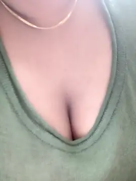 lakhsmii (F young) - Boobs