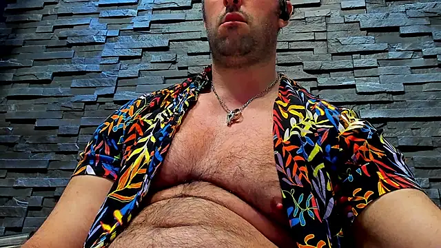 david_big_daddy (Ask my age) - serv your KING SLAVE!