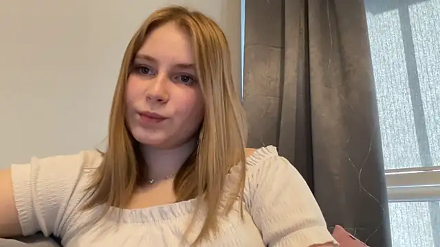 nicoleyoung - NicoleYoung's free webcam - UK Sex Cams