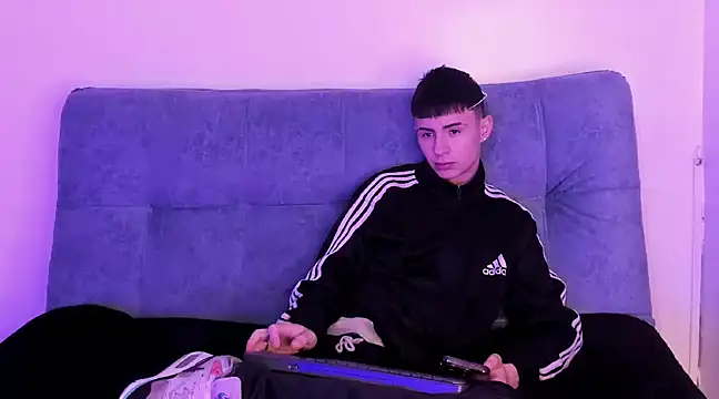 stivarfox21 (M twink) - 🍆CUM CUM 🍆