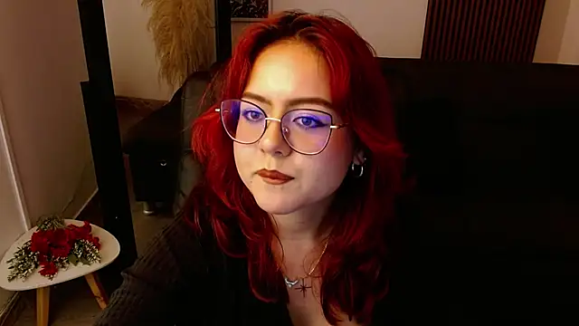 crimson_tati_ - Crimson_tati_'s free webcam - UK Sex Cams