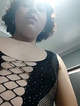 paula_jhonsonx (T teen) - out blouse