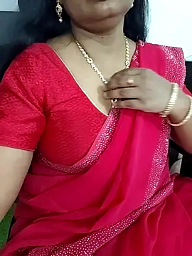 deepthi_mysore (F milf) - BOOBS SHOW