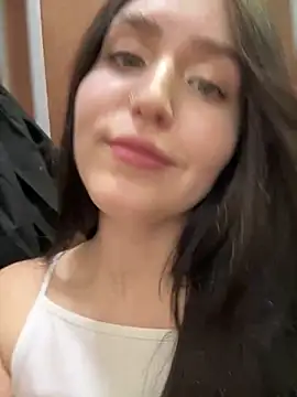 meow_girl (F young) - PLAY WITH BOOBS ON PUBLIC!!