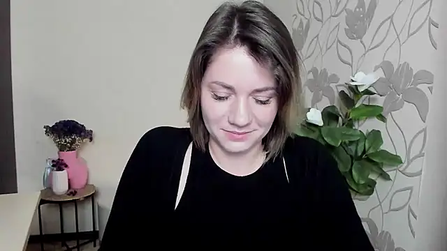 MariaSttone from StripChat is Freechat