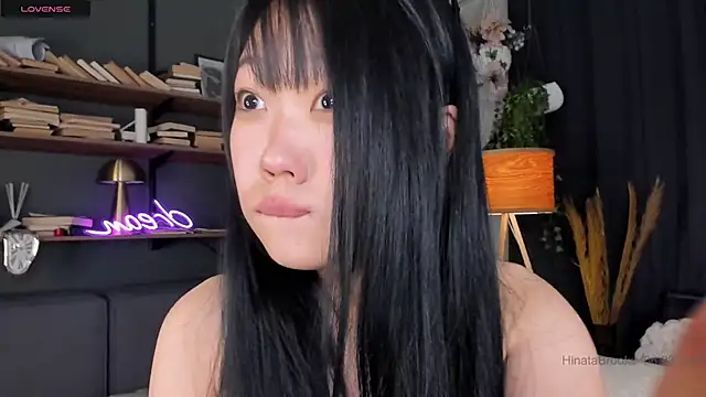 HinataBrooks webcam