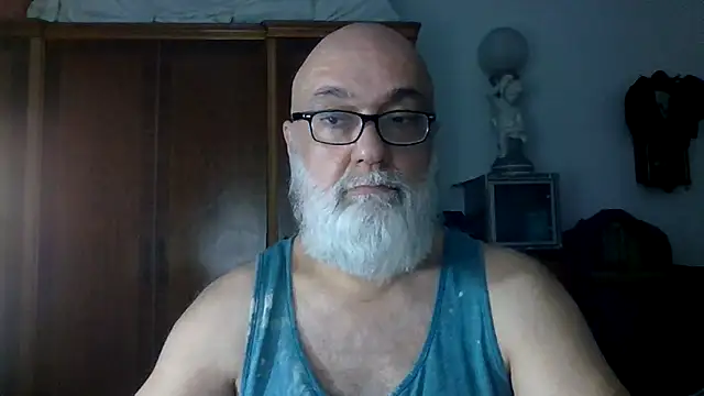 johnbearxxx (M mature) - #beardy #bears #blowjob #brunettes #cam2cam #cheapest-privates #chunky #gays #hairy #hd #masturbation #mature #small-audience #spanish #spanish-speaking #trimmed #white