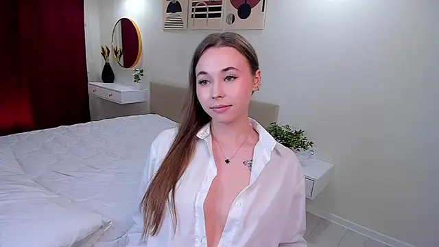 lynngalt (F teen) - Take off my bra and stay in my shirt