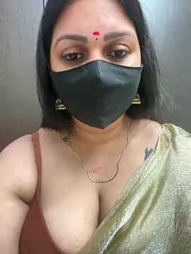  Akhi_Akshaya chat room