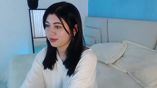 Zoe_Benson webcam