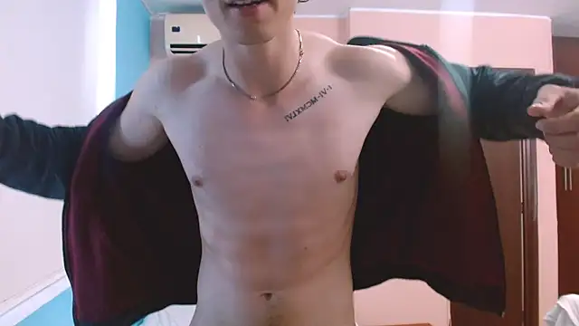 ethan_brown7 - Ethan_brown7's free webcam - UK Sex Cams