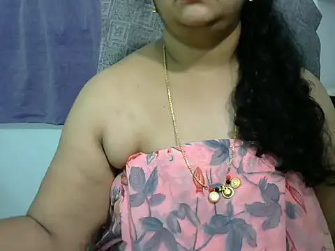 naughty_nityaa (Ask my age) - boobs n pussy oil show