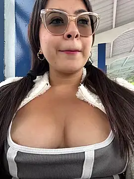 natha_fantasy (F young) - SPANK TITS IN PUBLIC