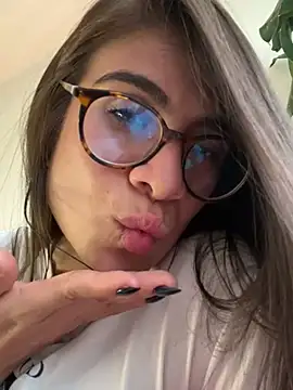 mariaisabella8 (F young) - Slide you hard dick very deep